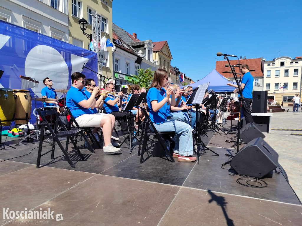 Piknik z okazji Narodowego Święta Trzeciego Maja