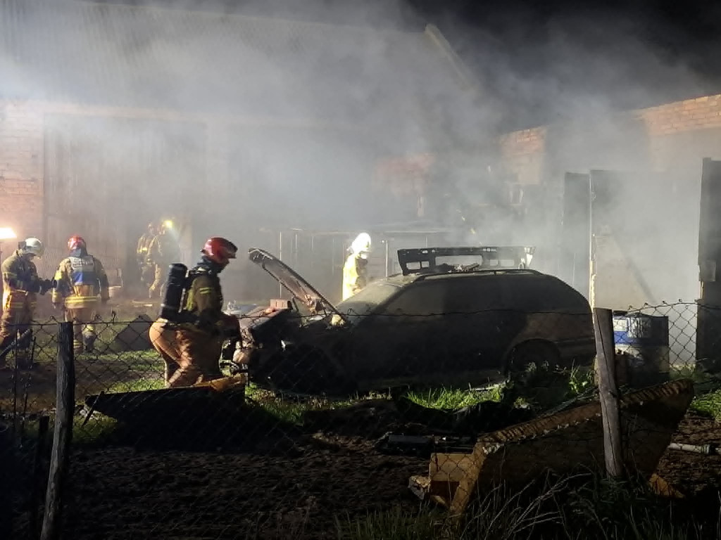 Pożar budynku gospodarczego w gminie Krzywiń