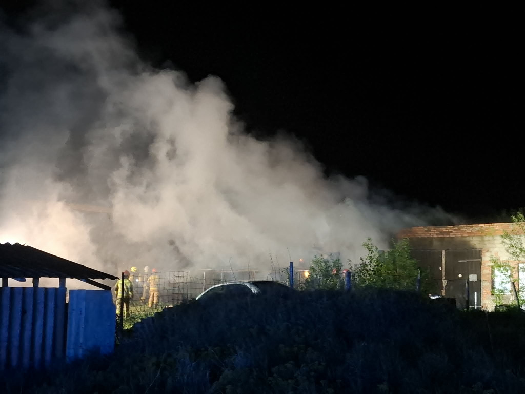 Pożar budynku gospodarczego w gminie Krzywiń