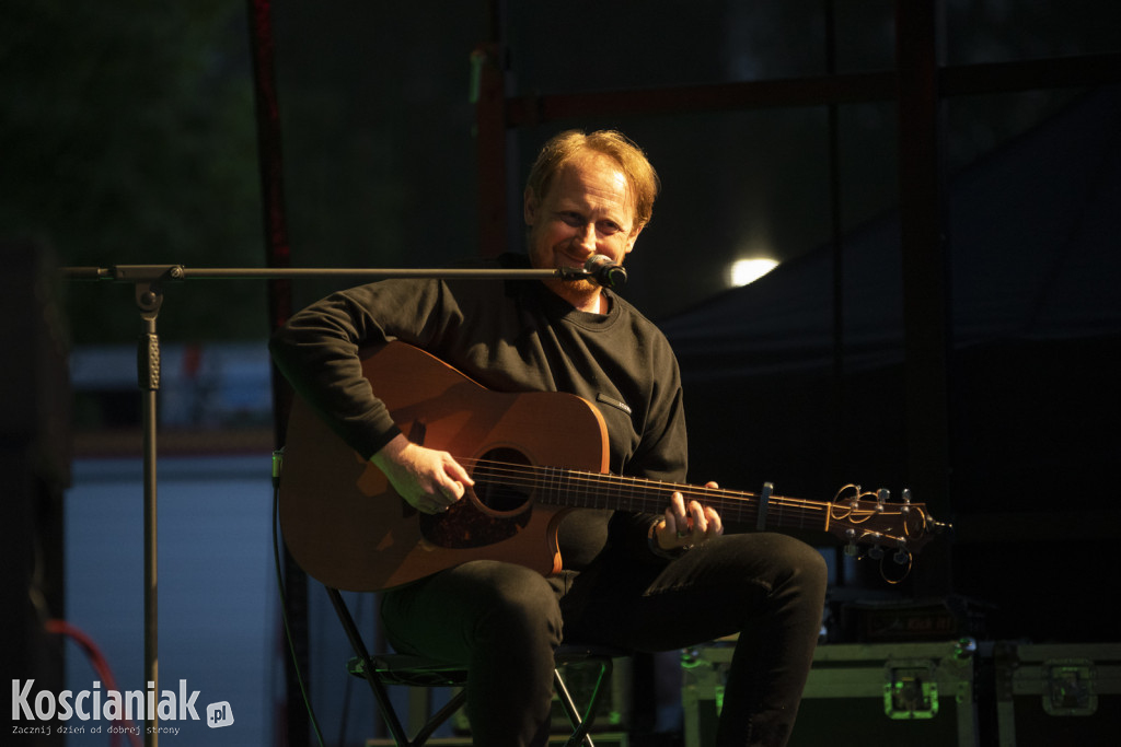 Wieczorny koncert Mateusza Ziółko w Czempiniu