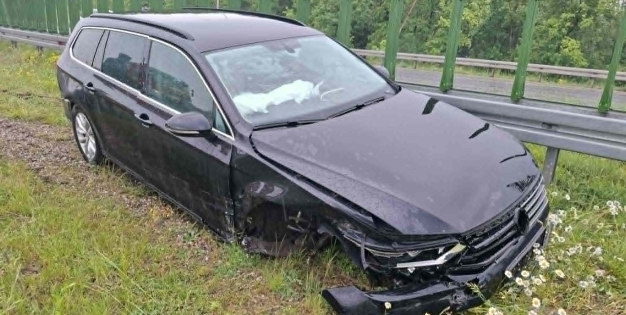 Wjechał w bariery na S5