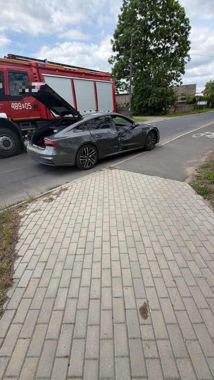 Wypadek z udziałem motocyklisty w Piotrkowicach