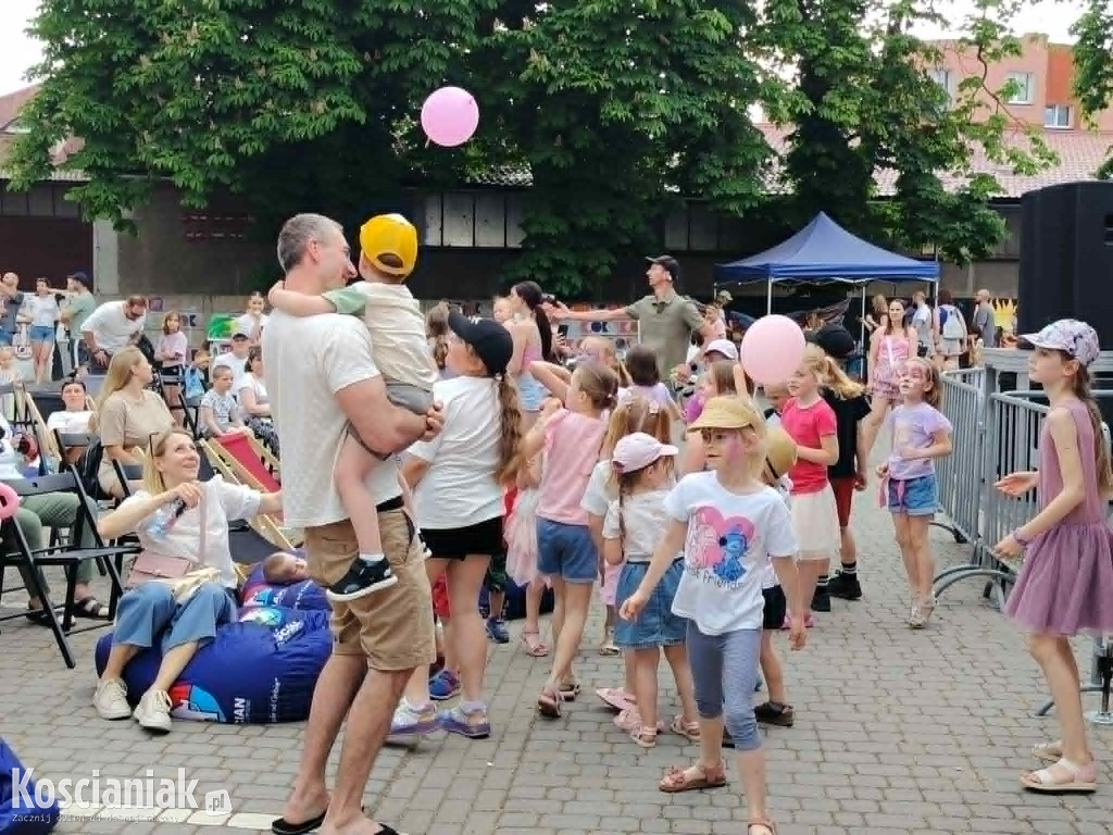 Familijna niedziela i koncert Stwora Głodomora