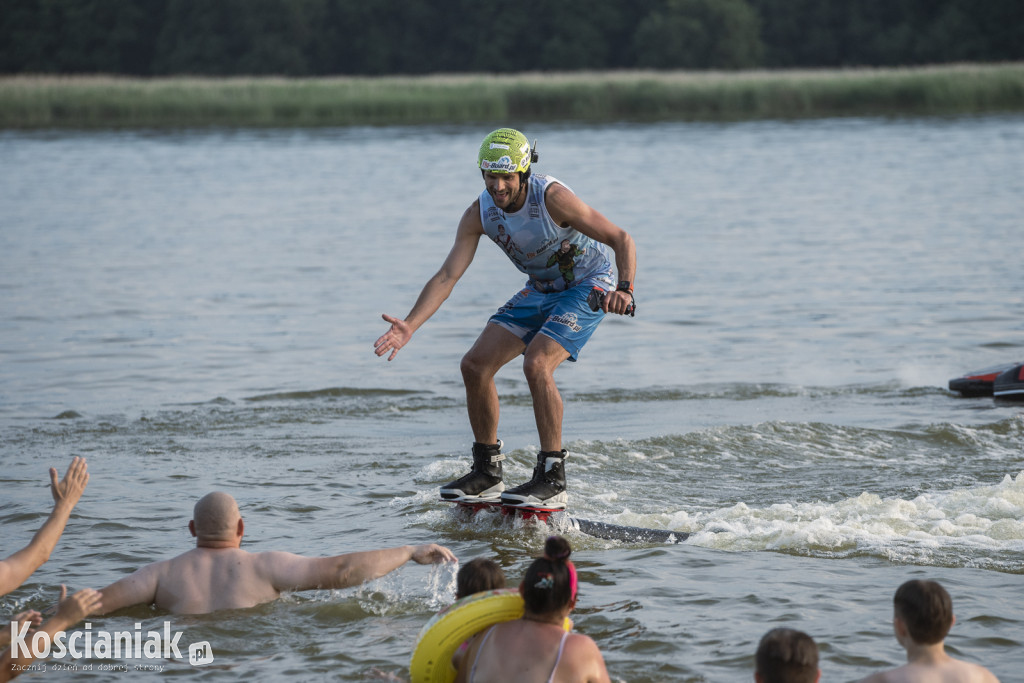 Noc Świętojańska na plaży w Nowym Dębcu