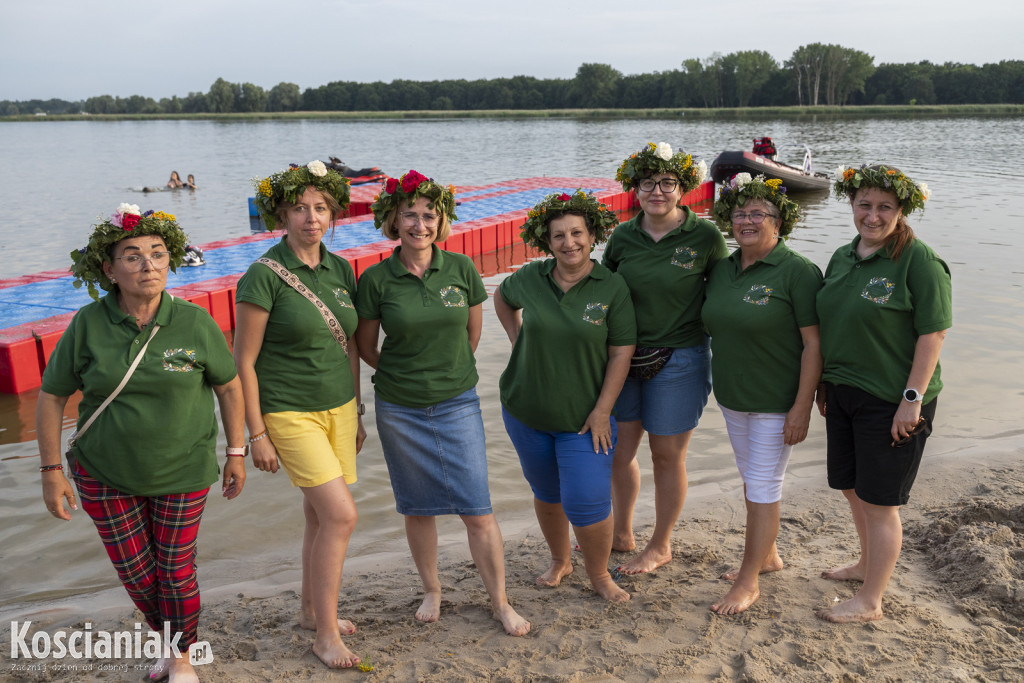 Noc Świętojańska na plaży w Nowym Dębcu