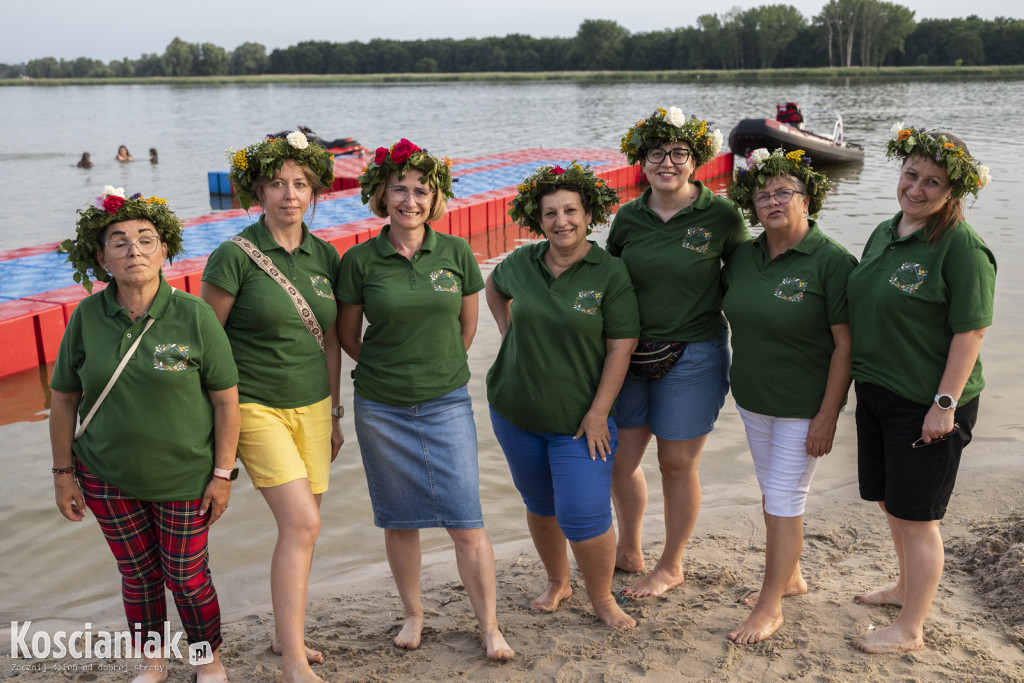 Noc Świętojańska na plaży w Nowym Dębcu