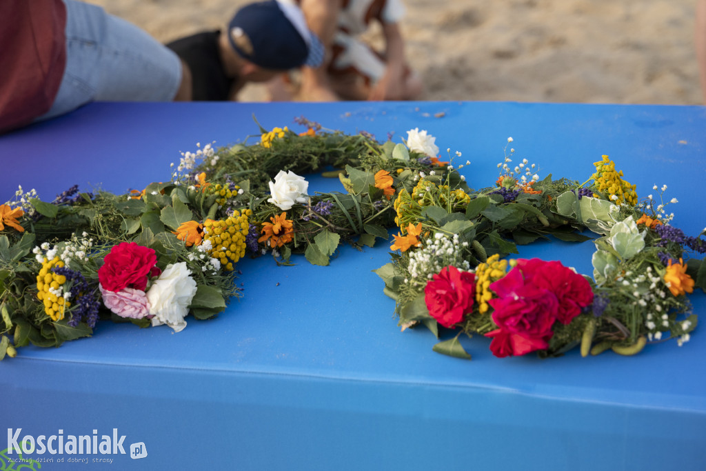 Noc Świętojańska na plaży w Nowym Dębcu
