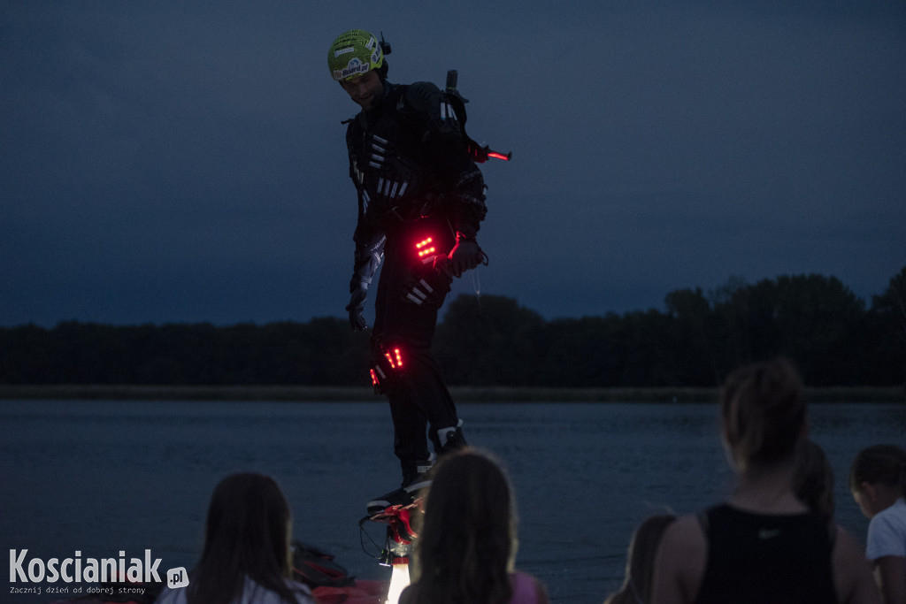 Noc Świętojańska na plaży w Nowym Dębcu