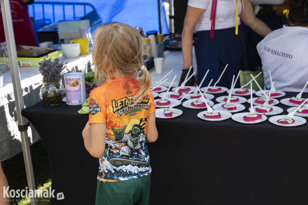 Festiwal Smaków i zespoły folklorystyczne