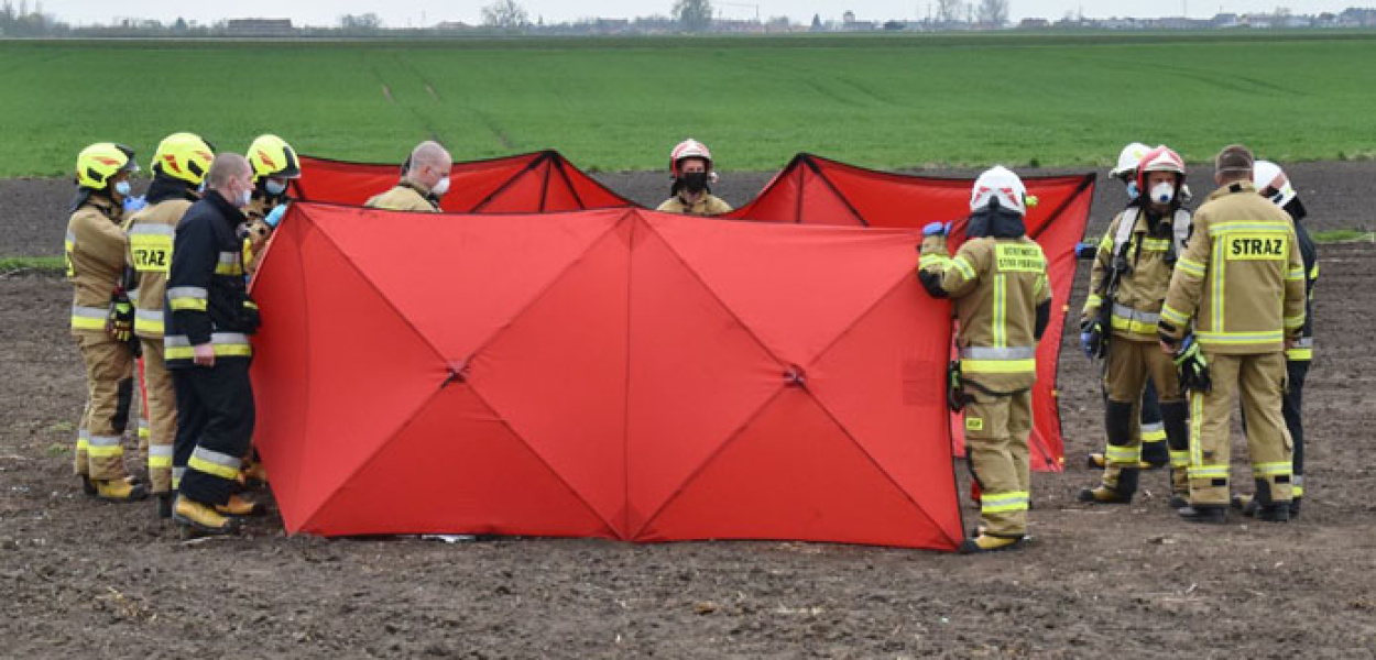 Kierowca zginął na miejscu [ZDJĘCIA]