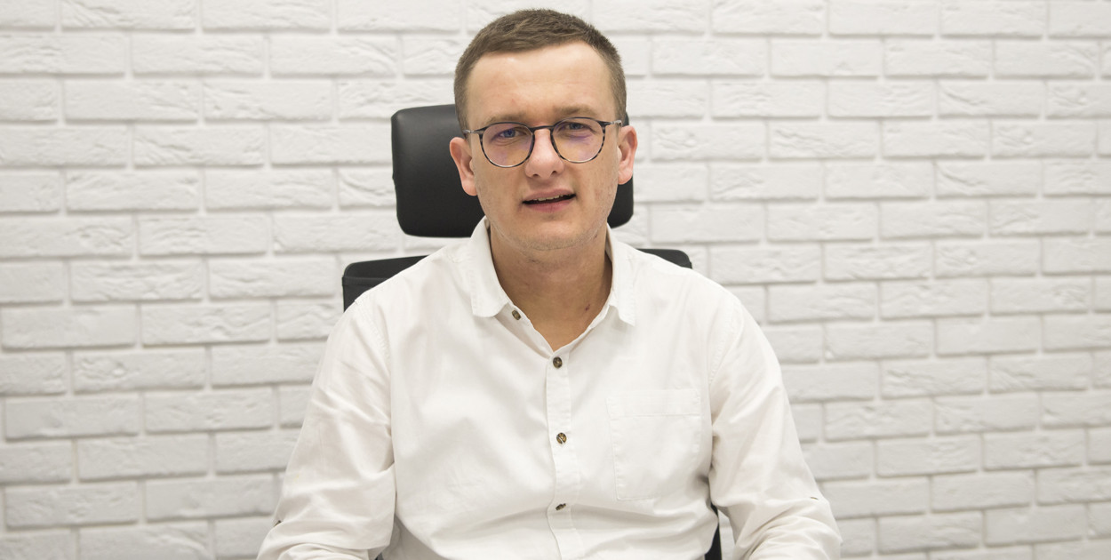 Bartosz Kobus, sekretarz miasta i gminy Krzywiń.
