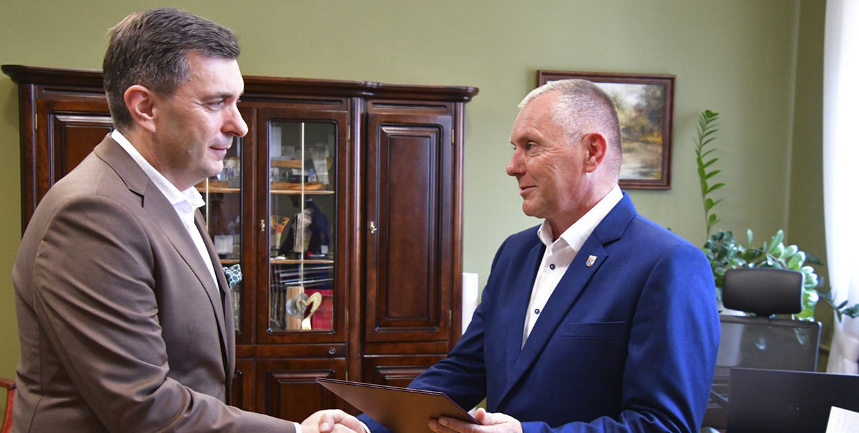 Wojciech Maćkowiak pokieruje szpitalem w Kościanie przez kolejne 6 lat