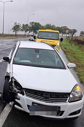 Kolizja w piątek 13. na pechowym skrzyżowaniu-2948