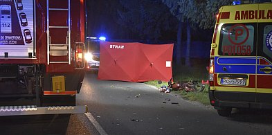 Tragiczny wypadek koło Śmigla. Zginął motorowerzysta-79816