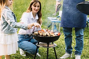 Czy 2 maja to dzień wolny od pracy? Jak działają sklepy i urzędy?-87383