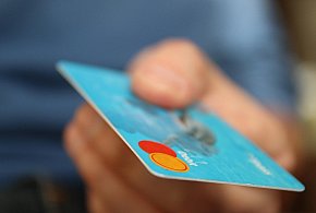 Unia szykuje nowy system płatności. Karty nie będą już takie same-87453
