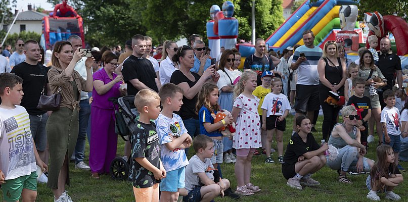 Intensywny Dzień Dziecka na stadionie z Rzeczodzielnią [ZDJĘCIA] - 87734
