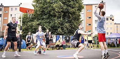 W weekend turniej koszykówki Pick and Roll Streetball Mds-88022