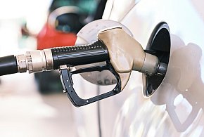 Ceny paliw nadal stabilne. Ale eksperci mówią o możliwych podwyżkach-88415
