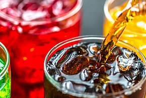 Polacy mocno dostaną po kieszeni. Alkohol i słodkie napoje zdrożeją-88647