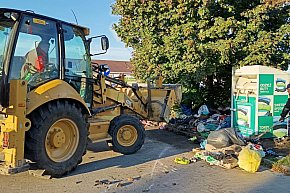 Czy skończy się problem z podrzucanymi ciuchami?-4022