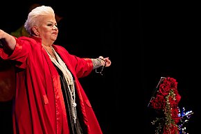 Barbara Parzęczewska porwała kościańskich seniorów-4171