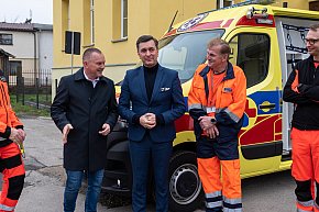 Nowa karetka dla kościańskiego szpitala!-4261