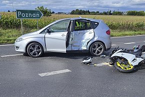 Wypadek na obwodnicy Kościana. Zderzyły się motor z osobówką [ZDJĘCIA]-88907