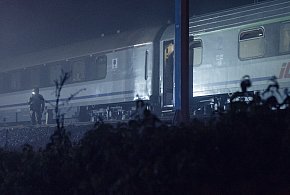 Ofiarą wypadku na torach był raczej mężczyzna. Tożsamość jest sprawdzana-89432