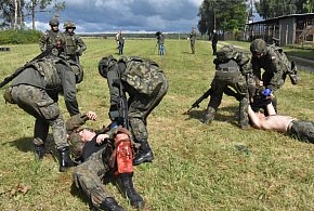 Setki tysięcy Polaków pójdą na szkolenie. Wojsko otwiera drzwi dla cywilów-89498