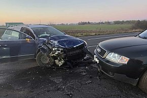 Zderzenie na skrzyżowaniu Śmigielskiej z obwodnicą [ZDJĘCIA]-89684