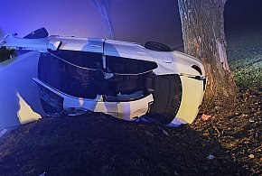 Tragiczny wypadek na drodze Jerka-Śrem. Kierowca zmarł w szpitalu-89712