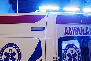 Dziecko i kobieta podtruci tlenkiem węgla. Trafili do szpitala