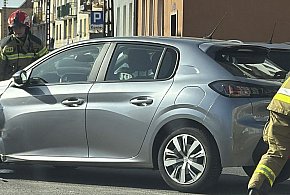 Kolizja na osiedlu Piastowskim w Kościanie [ZDJĘCIA]