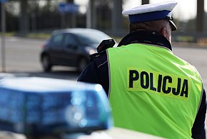 20-latek pędził po obwodnicy Kościana. Stracił prawo jazdy