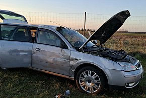 Wypadł z drogi na MOP Kokorzyn. Zawiodły hamulce [ZDJĘCIA]