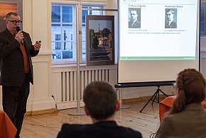 Książka i wystawa poświęcone pamięci pomordowanych leśników