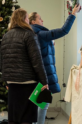 Rękodzieło bożonarodzeniowe w Domu Samopomocy-4229