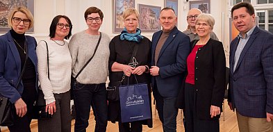 Jesienna Pani. Wernisaż fotograficzny Mirosławy Prałat [ZDJĘCIA]