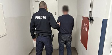 Zaatakował własną matkę po pijaku. Teraz posiedzi w areszcie