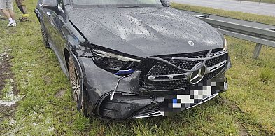 Uderzyli w bariery na S5 w podobnym czasie i miejscu [ZDJĘCIA]