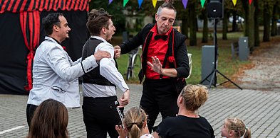 Finał wakacji z kolorem i humorem w KOK [ZDJĘCIA]-88745