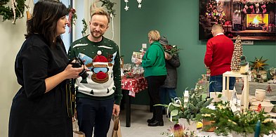 Rękodzieło bożonarodzeniowe w Domu Samopomocy w Kościanie [ZDJĘCIA]-89904