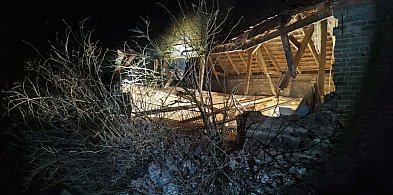 Zawalił się budynek gospodarczy w Jerce. Zginęło kilka zwierząt-90000