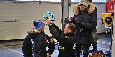 „Otwarta strażnica” PSP Kościan. Liczne odwiedziny mieszkańców [ZDJĘCIA]-90451