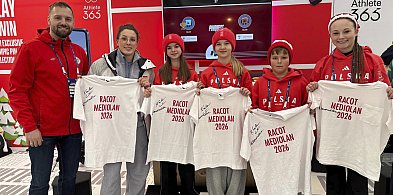 Kibice z Racotu odwiedzili olimpijską wioskę. Teraz szykują się na skoki