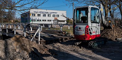 Trwa remont mostu na Łazienkach. Jest wyłączony z użytkowania [ZDJĘCIA]