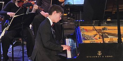 Filip Kauch zagrał w Chicago na pianinie Paderewskiego