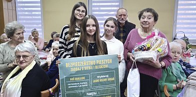 „Dwójka” bierze udział w akcji „Odblaskowa szkoła”-89585