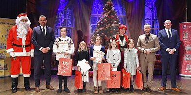 Laureaci konkursu na kartki bożonarodzeniowe-90081